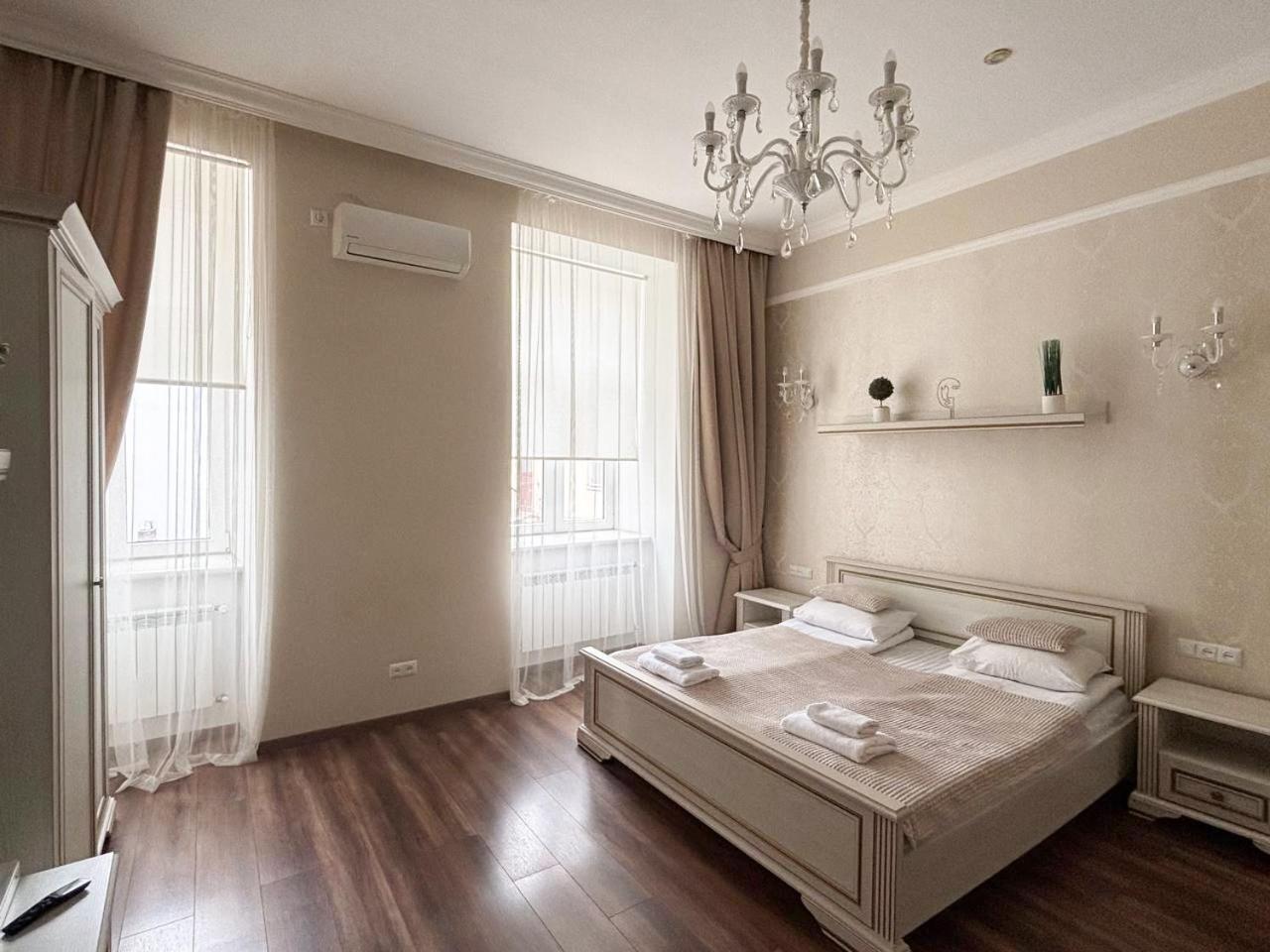 Historical Center Of Lviv Apartment ภายนอก รูปภาพ